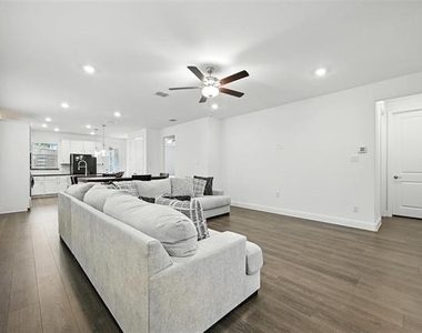447 Holly Road - Photo Thumbnail 26