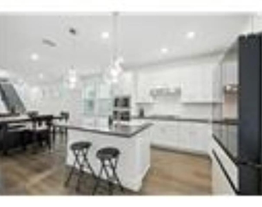 447 Holly Road - Photo Thumbnail 11