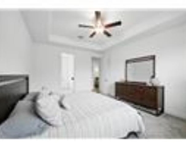 447 Holly Road - Photo Thumbnail 14