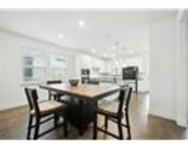 447 Holly Road - Photo Thumbnail 6