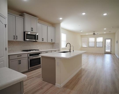 1432 Four Corner Lane - Photo Thumbnail 4