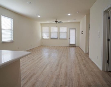1432 Four Corner Lane - Photo Thumbnail 5