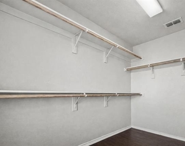 1301 Piedmont - Photo Thumbnail 6