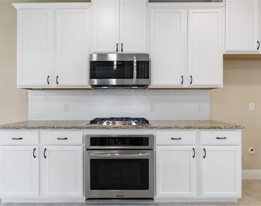 3805 Bastrop Street - Photo Thumbnail 14