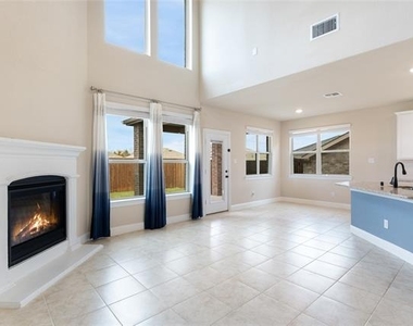 3805 Bastrop Street - Photo Thumbnail 9