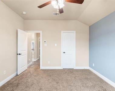 3805 Bastrop Street - Photo Thumbnail 29