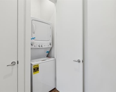 2990 Reagan Street - Photo Thumbnail 12