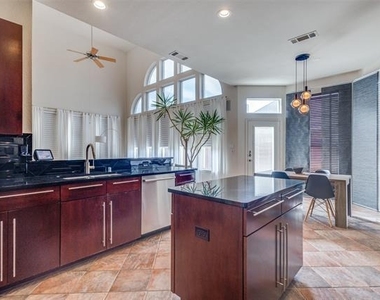3313 Madison Avenue - Photo Thumbnail 13