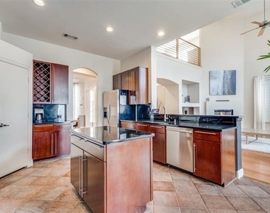 3313 Madison Avenue - Photo Thumbnail 15