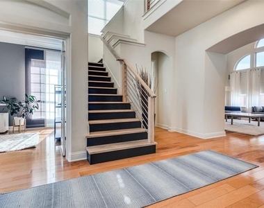 3313 Madison Avenue - Photo Thumbnail 12