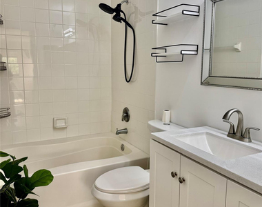 4856 N State Road 7 - Photo Thumbnail 2
