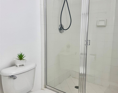 4856 N State Road 7 - Photo Thumbnail 8