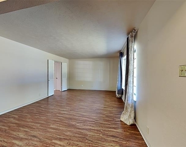 13630 Willow Bend Road - Photo Thumbnail 6