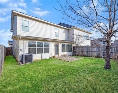 7405 Howling Coyote Lane - Photo Thumbnail 26