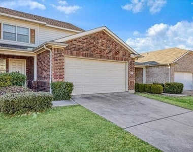 7405 Howling Coyote Lane - Photo Thumbnail 1