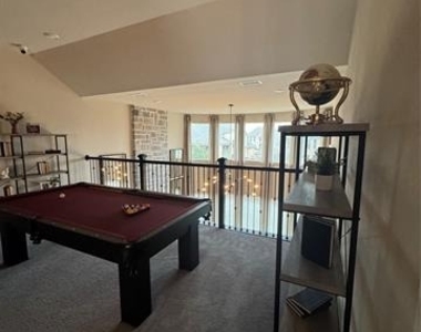 1520 Winchester Drive - Photo Thumbnail 31