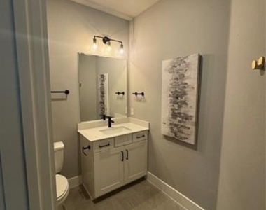 1520 Winchester Drive - Photo Thumbnail 25