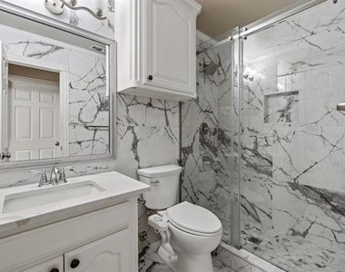 2308 Megan Way - Photo Thumbnail 12