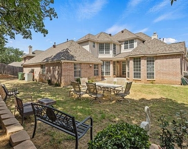 2308 Megan Way - Photo Thumbnail 33