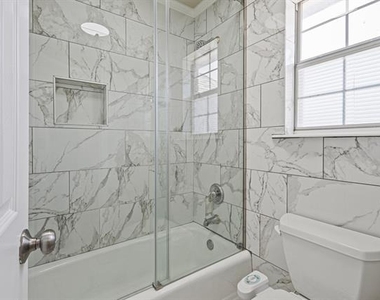 2308 Megan Way - Photo Thumbnail 27