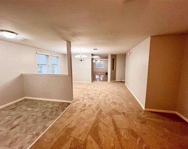12985 Vassar Drive - Photo Thumbnail 8