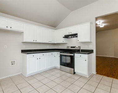 1017 Caleb Street - Photo Thumbnail 20