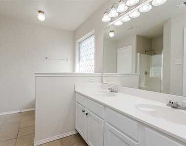 1017 Caleb Street - Photo Thumbnail 28