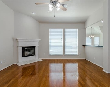 1017 Caleb Street - Photo Thumbnail 5