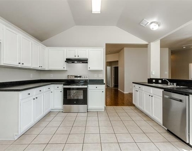 1017 Caleb Street - Photo Thumbnail 19