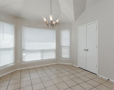 1017 Caleb Street - Photo Thumbnail 17