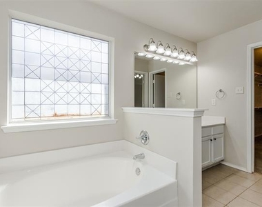 1017 Caleb Street - Photo Thumbnail 29