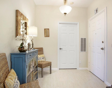 503 Southstar Drive - Photo Thumbnail 14