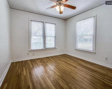 4009 Acacia Street - Photo Thumbnail 4