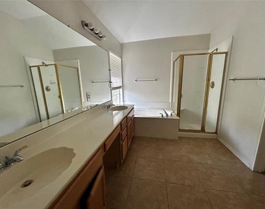 7154 Tularosa Court - Photo Thumbnail 18