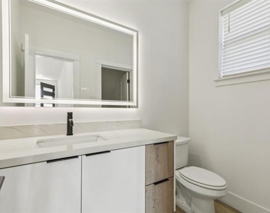 521 N Denley Drive - Photo Thumbnail 9