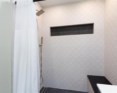 3217 Cedarcroft Lane - Photo Thumbnail 19