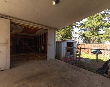 3217 Cedarcroft Lane - Photo Thumbnail 25