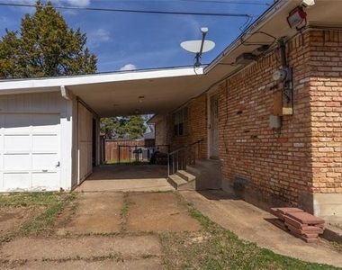 3217 Cedarcroft Lane - Photo Thumbnail 24