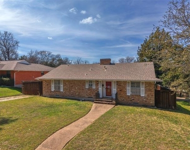 3217 Cedarcroft Lane - Photo Thumbnail 1