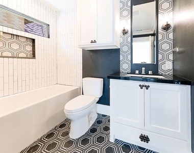 5230 Homer Street - Photo Thumbnail 16