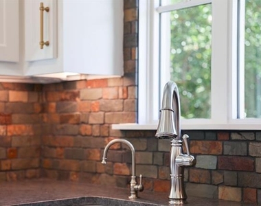 5230 Homer Street - Photo Thumbnail 7