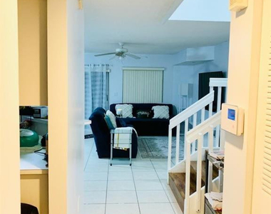 8121 Southgate Boulevard - Photo Thumbnail 1