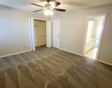 11352 Quail Run Street - Photo Thumbnail 19