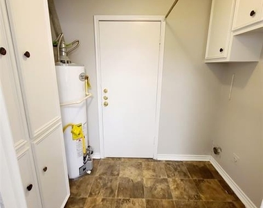 11352 Quail Run Street - Photo Thumbnail 12