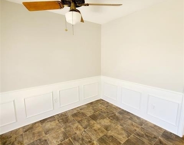 11352 Quail Run Street - Photo Thumbnail 7
