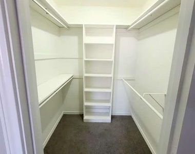 11352 Quail Run Street - Photo Thumbnail 6