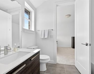 5174 Statesman Lane - Photo Thumbnail 28