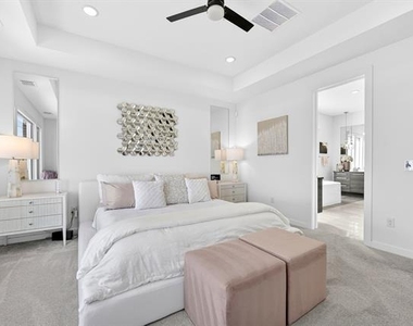 5174 Statesman Lane - Photo Thumbnail 14