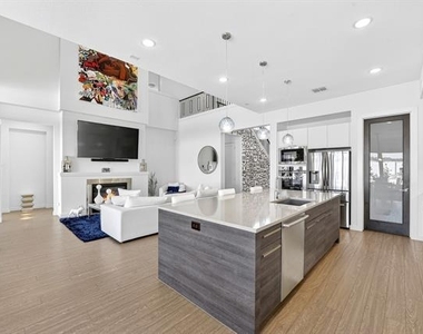 5174 Statesman Lane - Photo Thumbnail 10