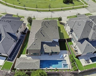 5174 Statesman Lane - Photo Thumbnail 36